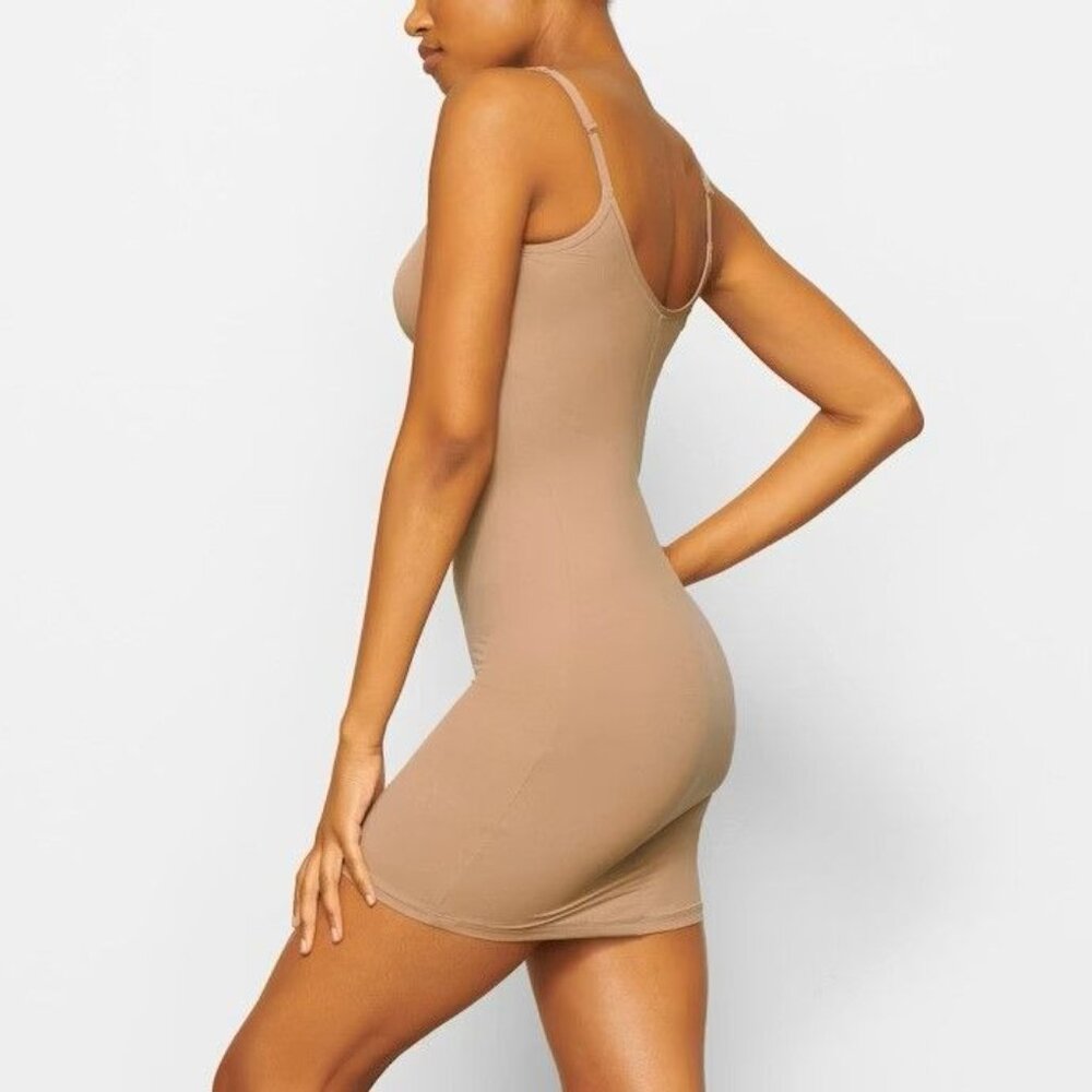 SKIMS Fits Everybody Slip Dress in Sienna Size L - Picture 2 of 7